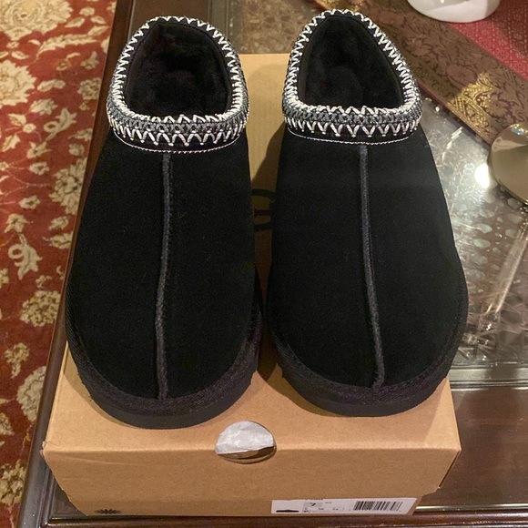 UGG Tasman Black- Womens - Picture 9 of 11